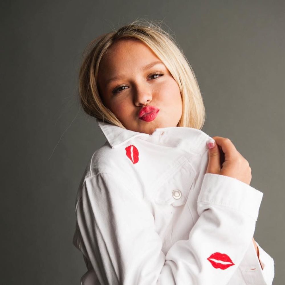 Meet your Posher, Sydney